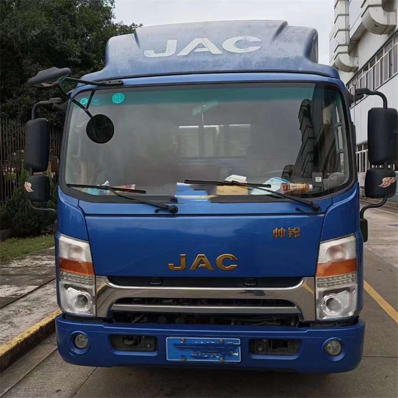 昌都到吴忠物流公司一站式服务，为您的货物保驾护航